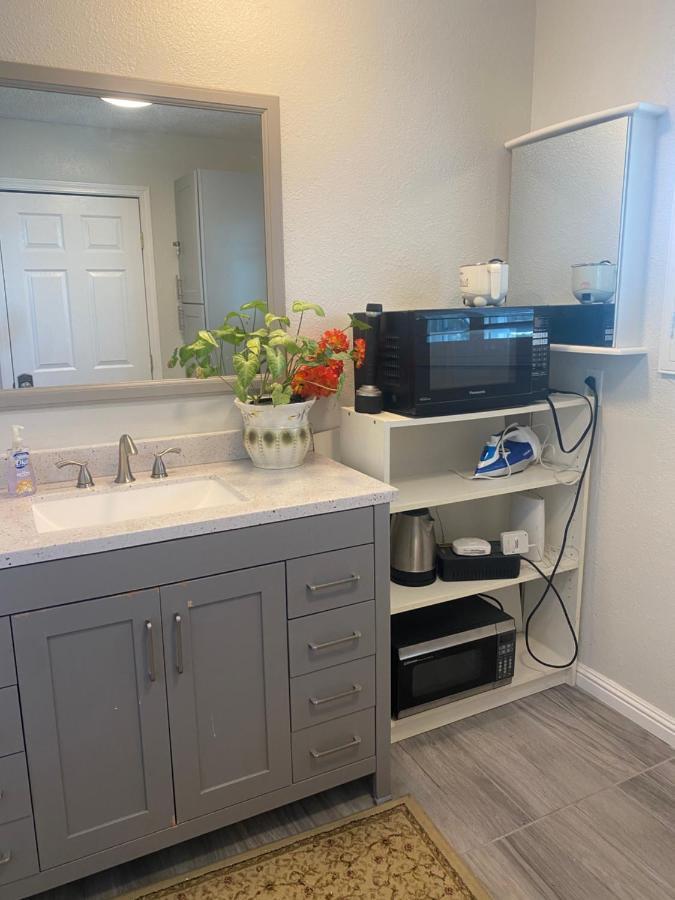 Private Room In Los Angeles With Ac, Strong Wifi, Smart Tv, Work Desk Near Sofi Stadium Dış mekan fotoğraf