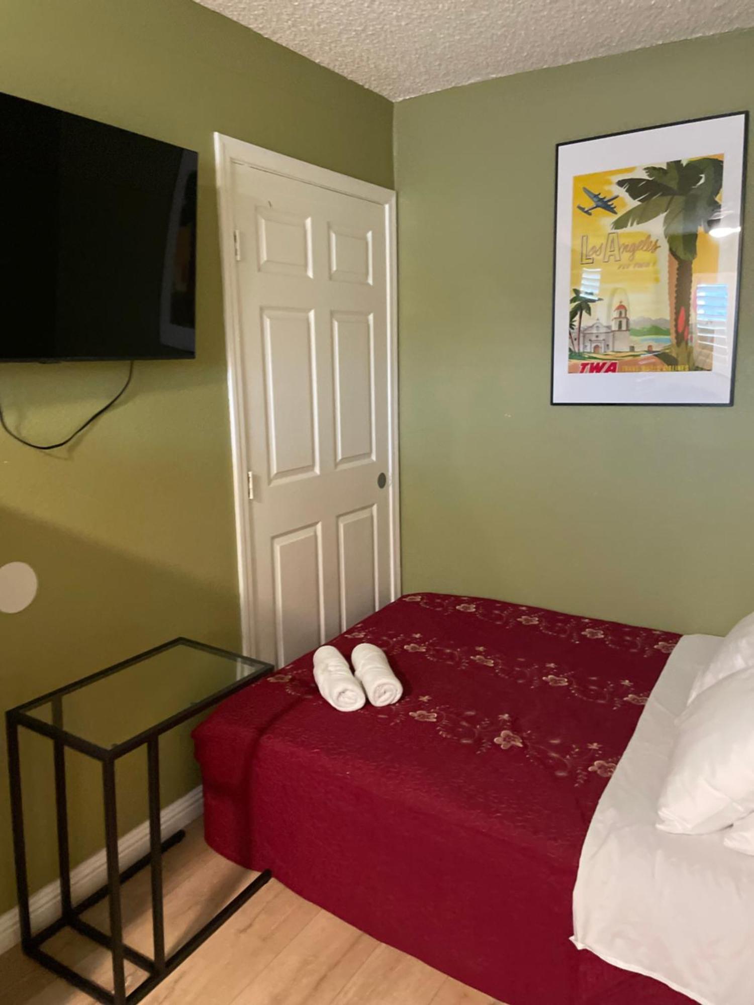 Private Room In Los Angeles With Ac, Strong Wifi, Smart Tv, Work Desk Near Sofi Stadium Dış mekan fotoğraf